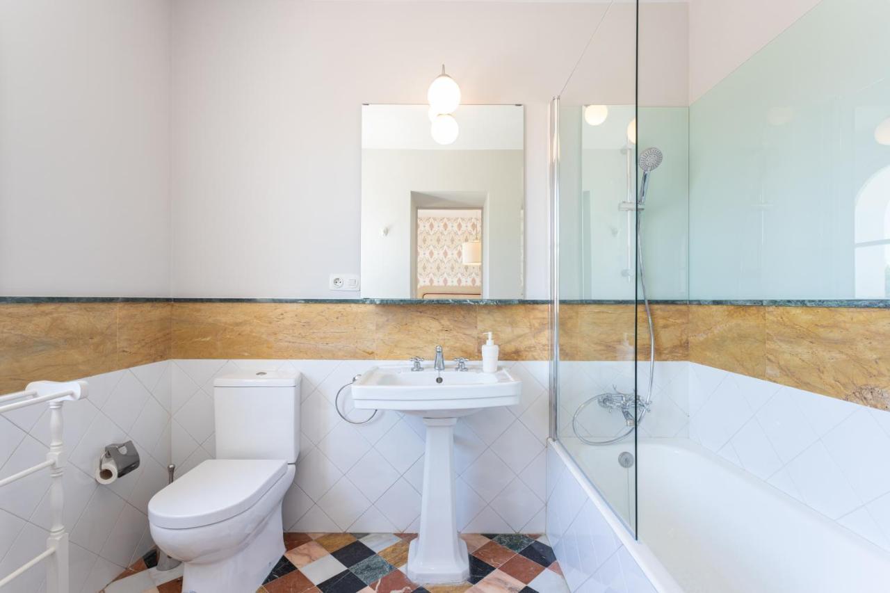 Genteel Home Campamento Seville Exterior photo