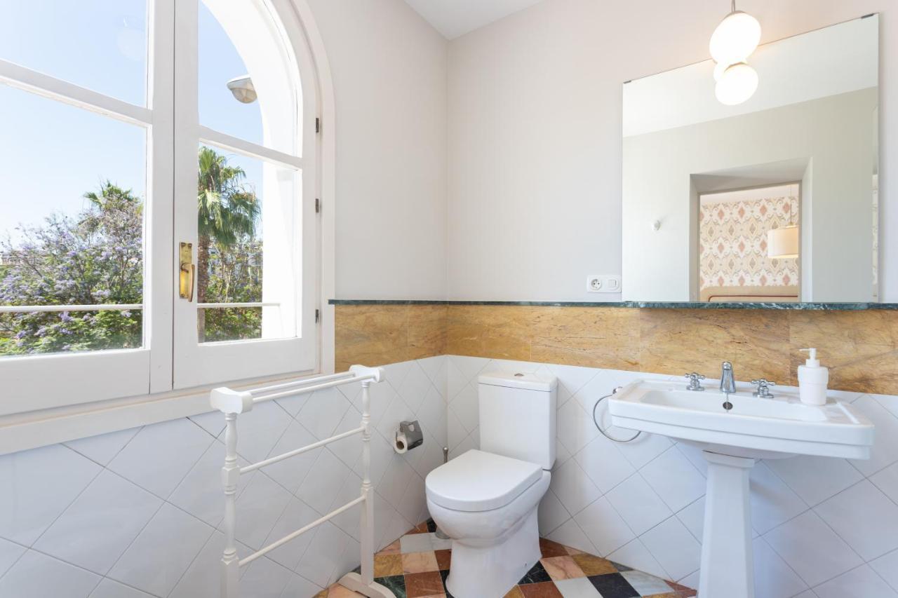 Genteel Home Campamento Seville Exterior photo